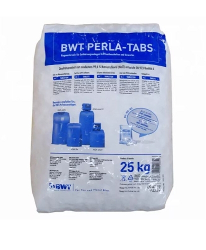 BWT tablettázott regeneráló só vízlágyító berendezésekhez 25 kg (Clarosal Tabs) 94239